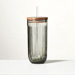 ✨Hearth and Hand✨ Fluted Glass Tumbler with Straw and Wood Lid - 21 oz - Green